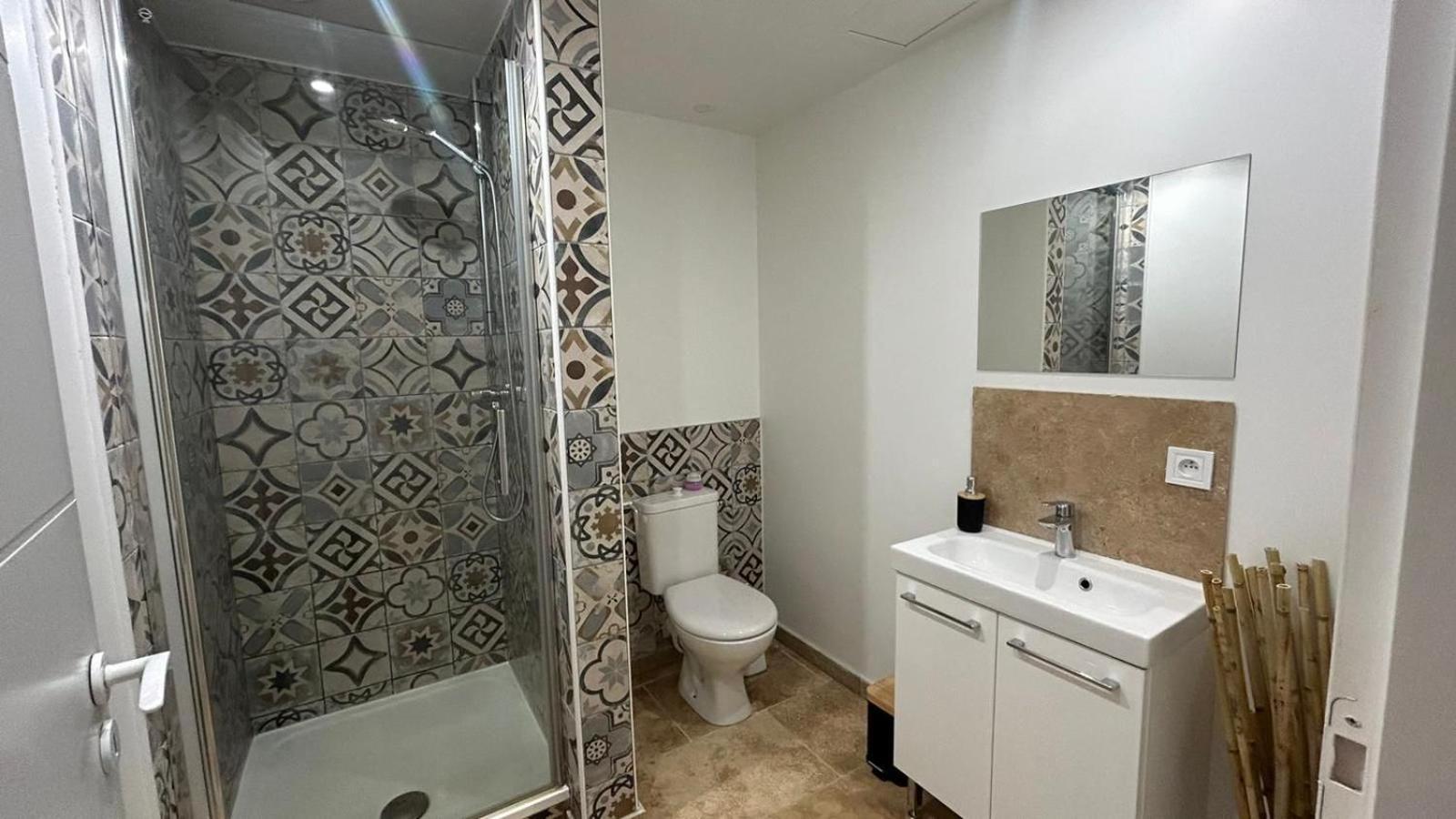 Appartement Paisible Entre Terre Et Mer Cabrieres  외부 사진